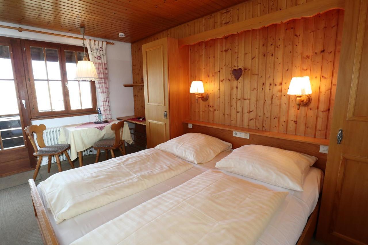 Hoehenpension Glashuette Bed&Breakfast Fruehstueckspension Hotel Garni Bonndorf im Schwarzwald Eksteriør billede